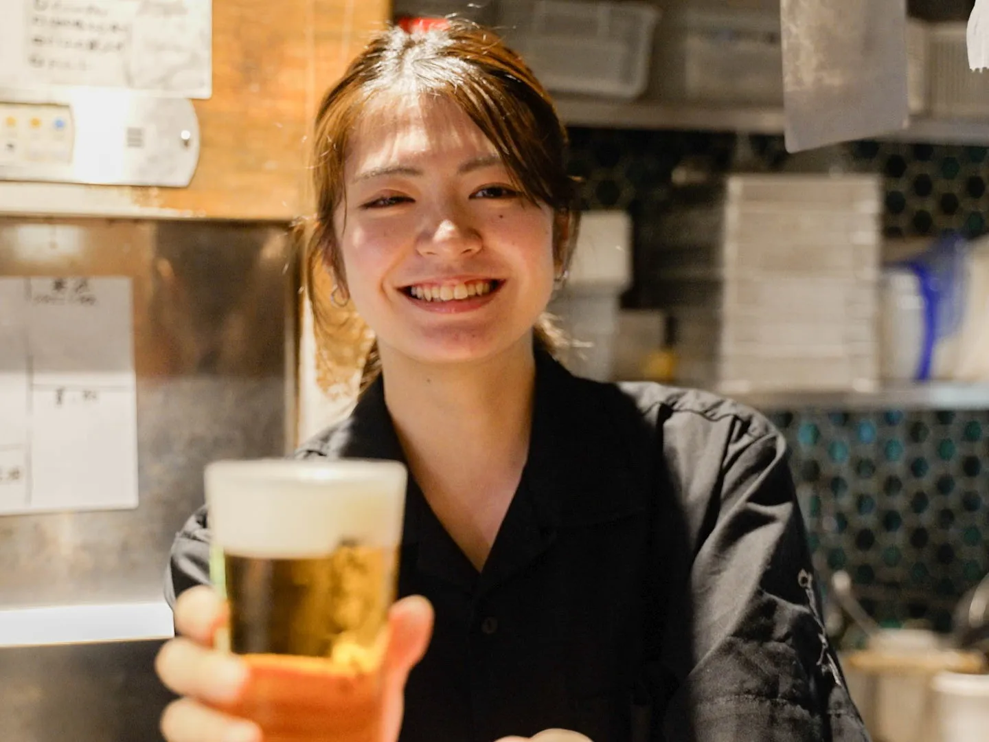炭火焼き鳥店スタッフ(店長候補)【メニュー考案や販促など店舗運営全般】の画像