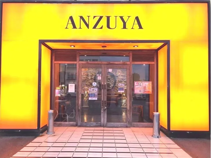 ホールスタッフの画像