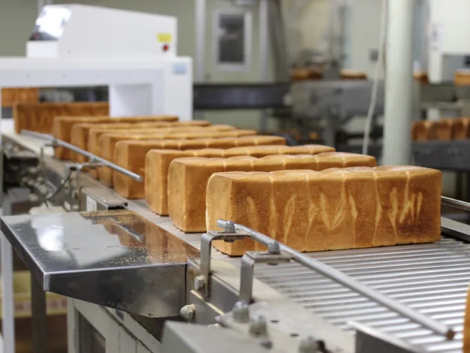 製造補助スタッフ【食パン製造の補助作業】の画像