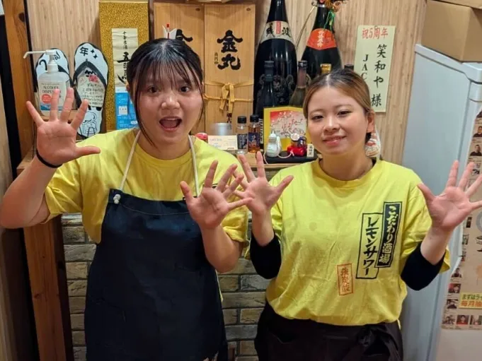 キッチン補助スタッフ【鉄板居酒屋でのドリンク作りや簡単な調理補助など】の画像