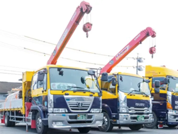 ユニック車ドライバーの画像