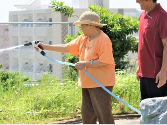 介護福祉士【デイサービスで利用者の趣味活動や介護補助など】の画像