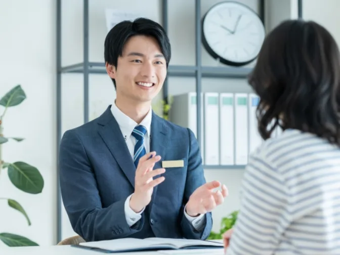 不動産営業スタッフ【物件の情報収集および仲介物件の営業活動】の画像