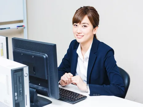 総務・経理事務【社保手続きや会計管理など】の画像
