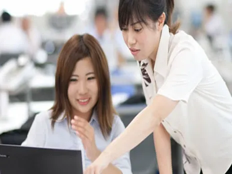 事務スタッフ【営業のサポートや伝票の整理など】の画像