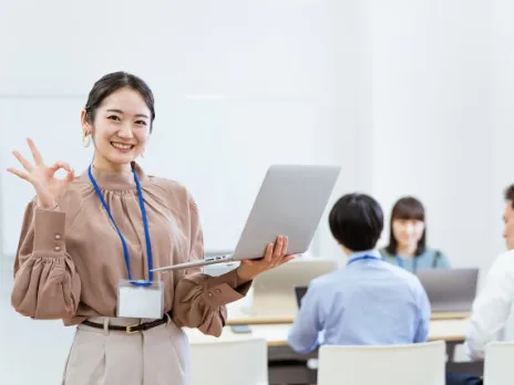 WEB管理スタッフ【受発注システムの管理や運用及び自社HPの更新など】の画像