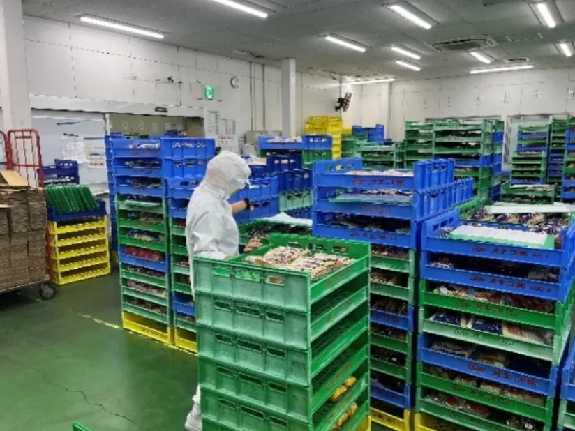 店舗別仕分けスタッフ【包装商品を納品先別に仕分けする作業】の画像